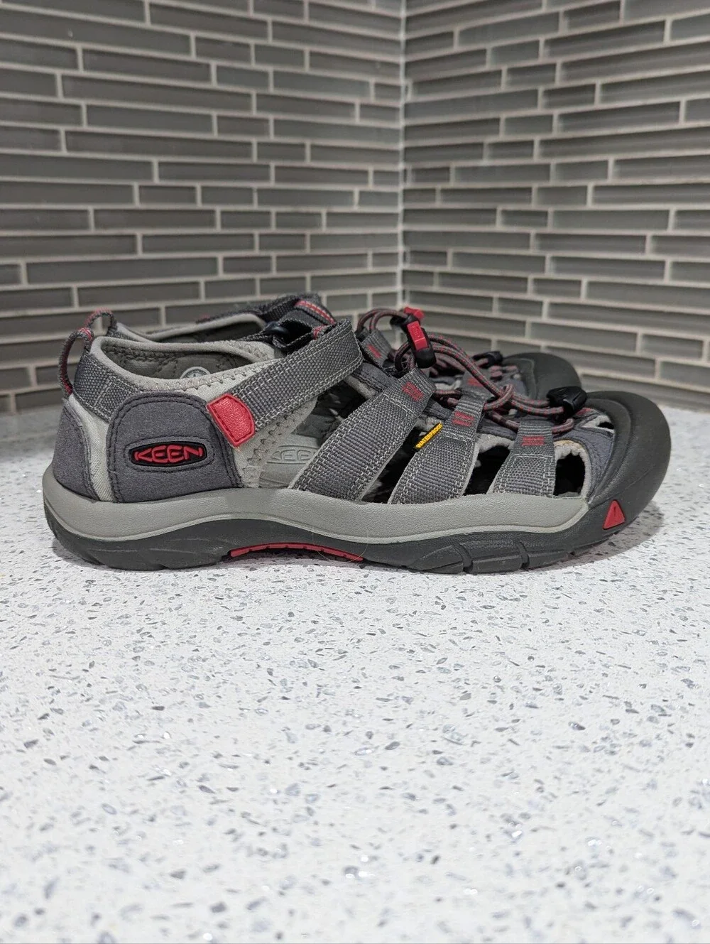 Keen Kids Great Blue Fisherman Hiking Newport Water Sandal Boys Size 6